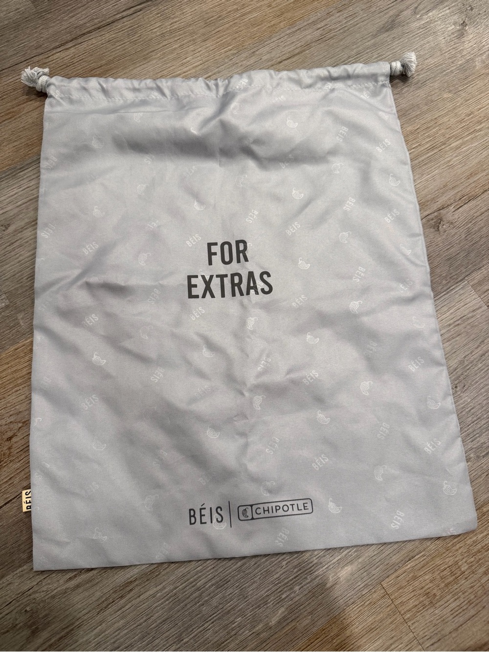 Bèis x Chipotle Drawstring Dust Bag in Light Gray